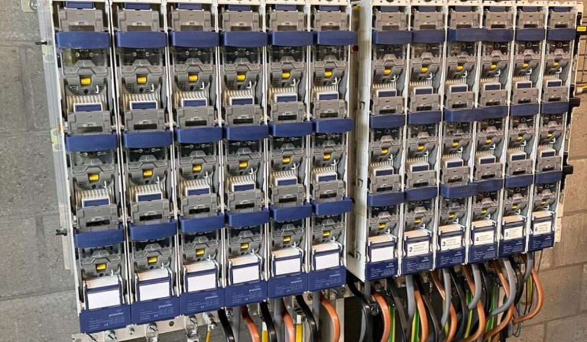 Hoogspanningscabine 2